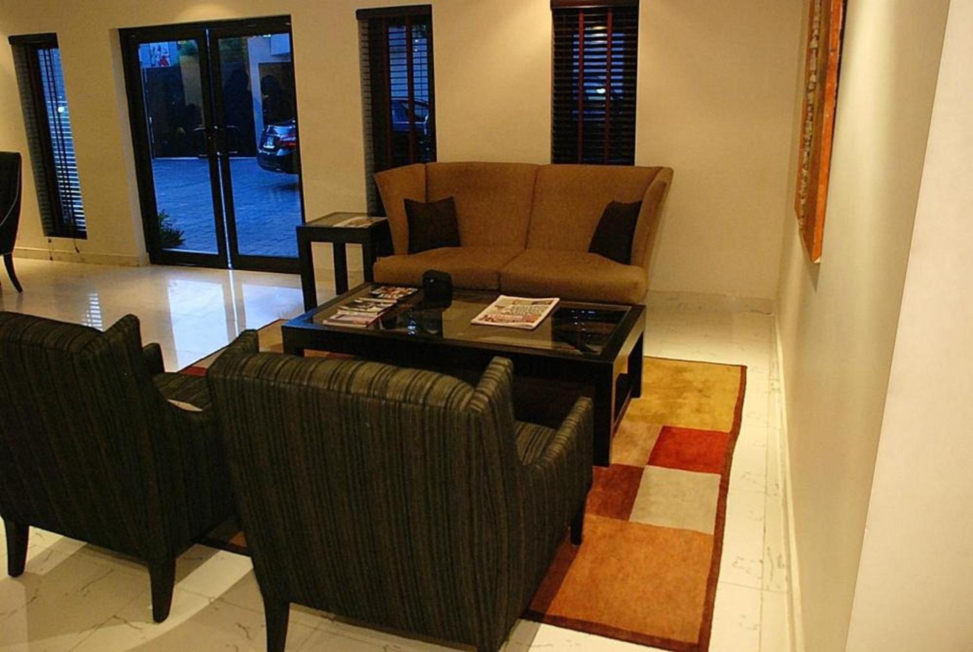 S & S Hotel & Suites Lagos Eksteriør bilde