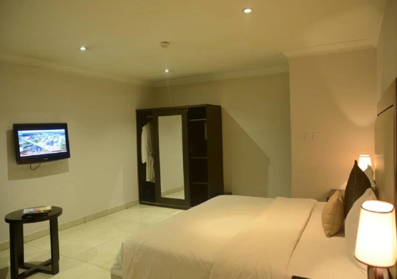 S & S Hotel & Suites Lagos Eksteriør bilde