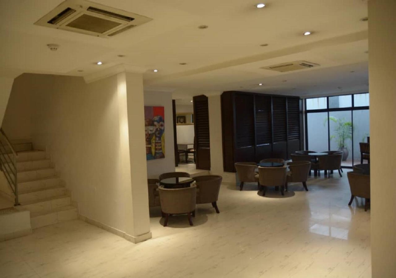 S & S Hotel & Suites Lagos Eksteriør bilde